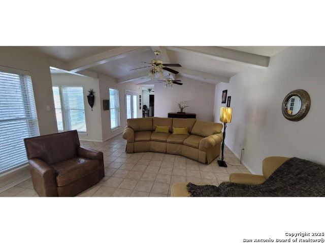 Listing photo id 4 for 5603 Arncliffe