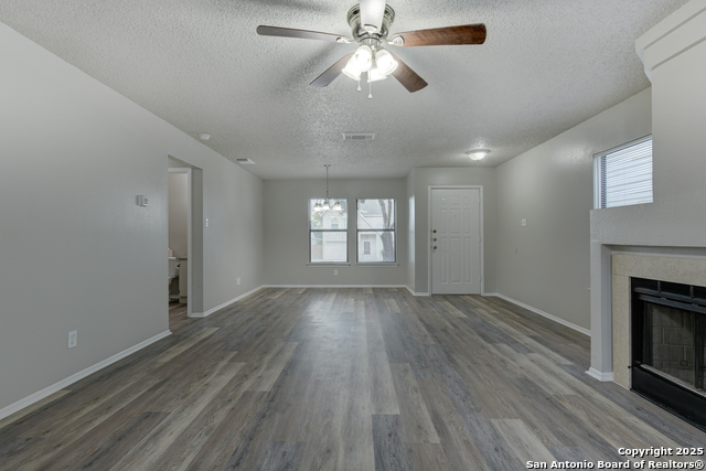 Image 5 of 25 For 4607 Desert Poppy