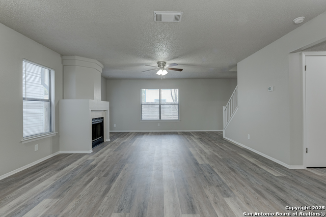 Image 7 of 25 For 4607 Desert Poppy