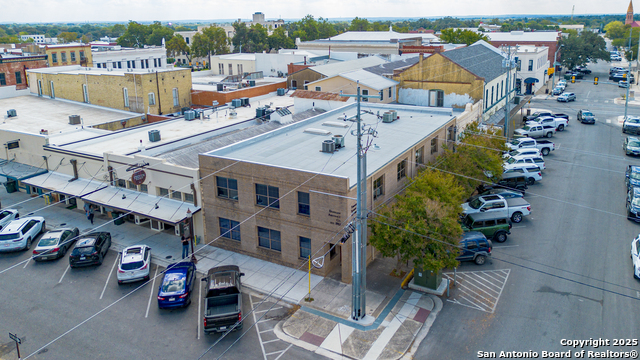 Image 18 of 19 For 113 Gonzales W