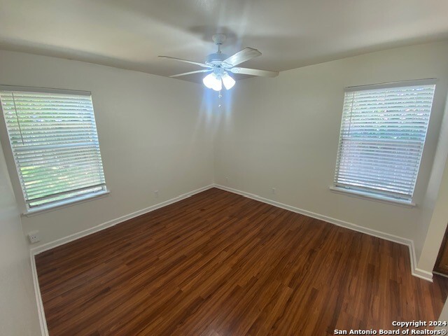 Image 8 of 9 For 6315 Waddesdon Wood