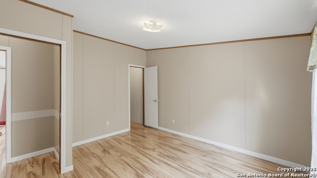 Image 17 of 33 For 343 Sir Winston