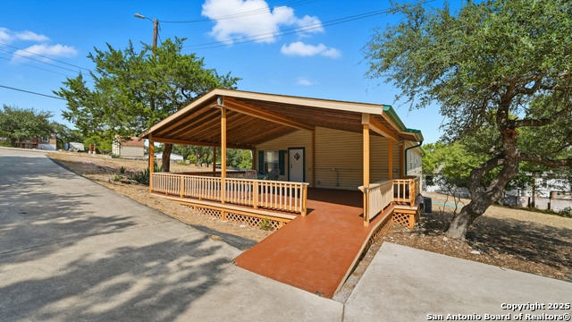 Image 24 of 33 For 343 Sir Winston