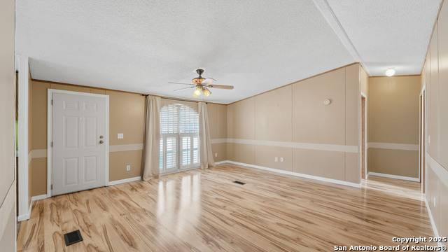 Image 4 of 33 For 343 Sir Winston