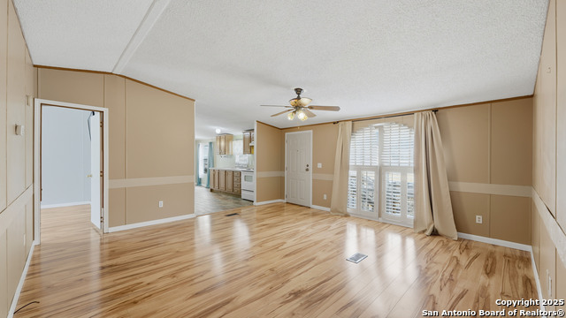 Image 5 of 33 For 343 Sir Winston