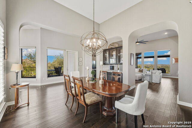 Image 10 of 55 For 7903 Vanity Hill