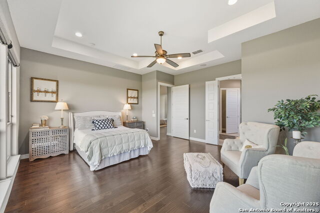 Image 14 of 55 For 7903 Vanity Hill