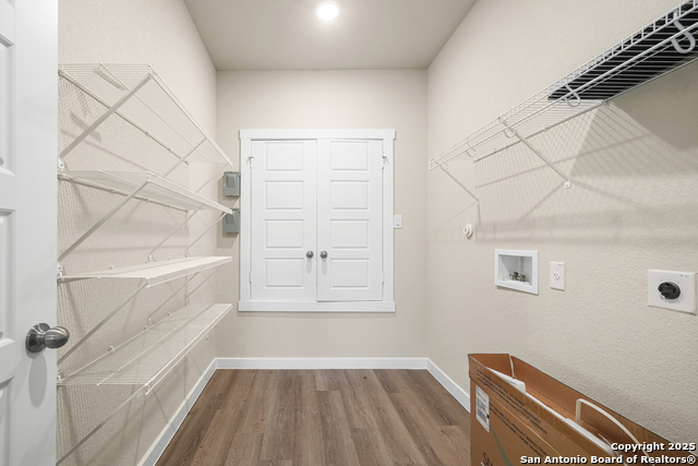 Image 18 of 21 For 202 Bundy