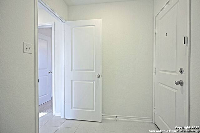 Image 25 of 38 For 512 Dakota Creek