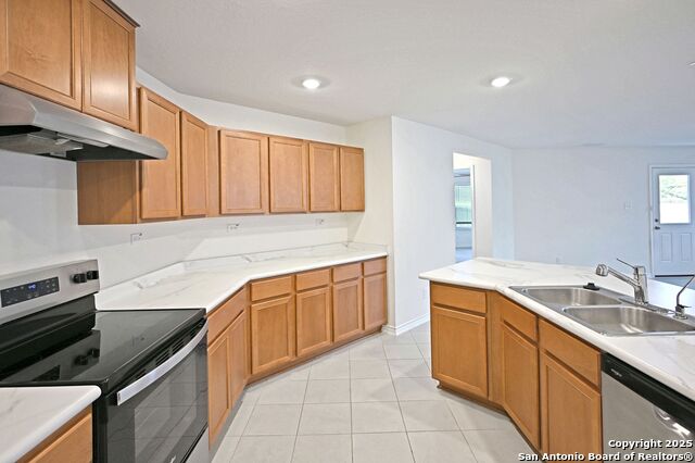 Image 8 of 38 For 512 Dakota Creek