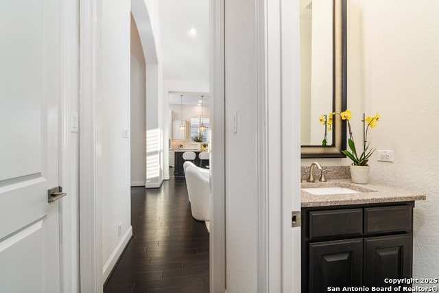 Image 11 of 30 For 8126 Vanity Hill