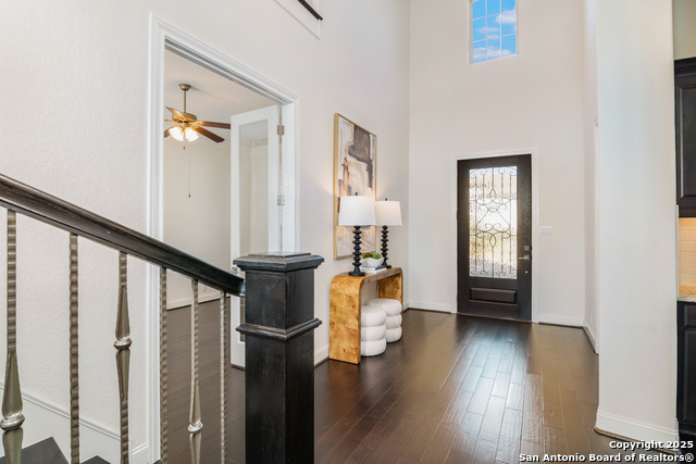 Image 15 of 30 For 8126 Vanity Hill