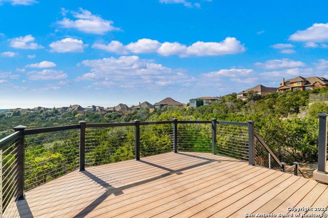 Image 28 of 30 For 8126 Vanity Hill