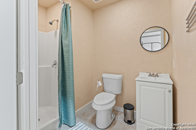 Image 17 of 21 For 1918 County Road 467