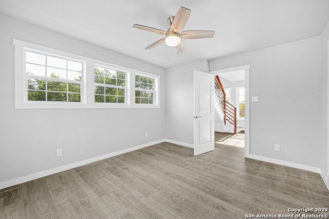 Image 11 of 32 For 354 Lake Forest