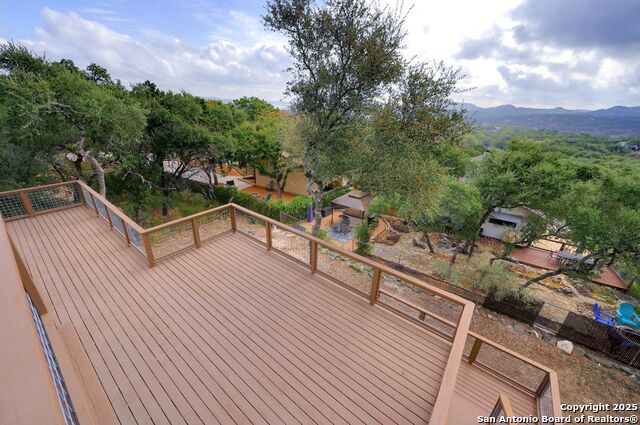 Image 26 of 32 For 354 Lake Forest