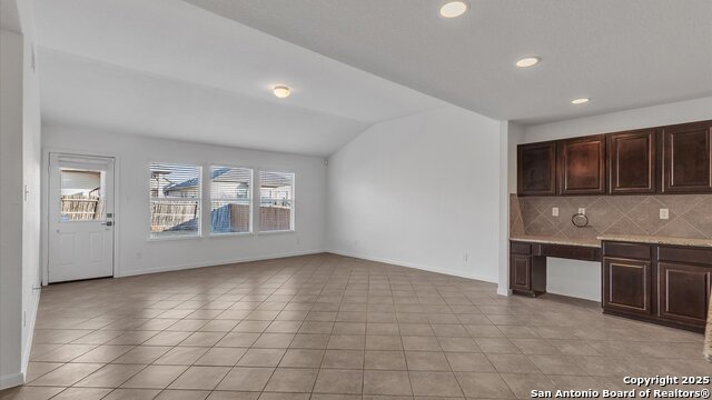 Image 7 of 28 For 4006 Shervin