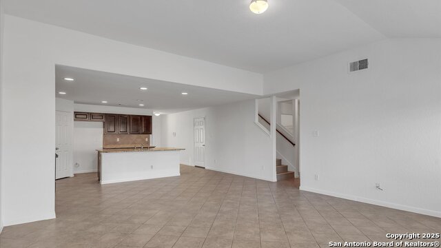 Image 8 of 28 For 4006 Shervin