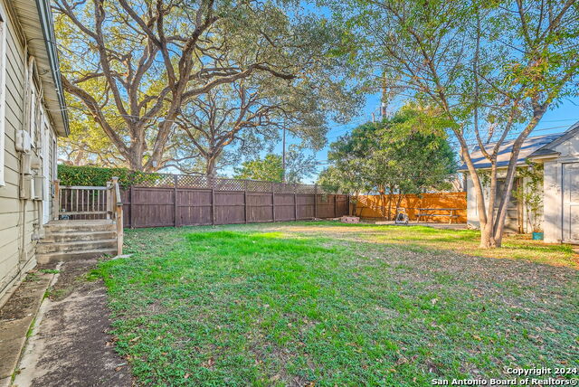 Image 22 of 24 For 1611 Mckinley Ave