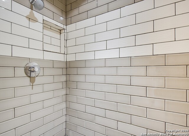 Listing photo id 11 for 1514 Probandt