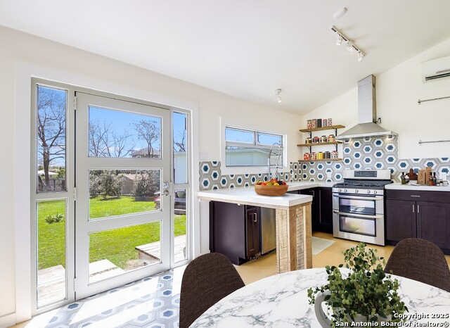 Listing photo id 4 for 1514 Probandt