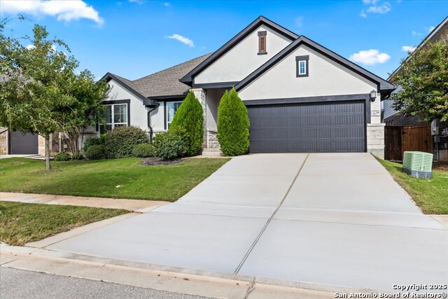 Listing photo id 1 for 2238 Hoja  