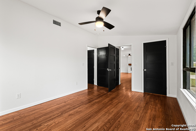 Image 22 of 31 For 728 Rittiman Rd