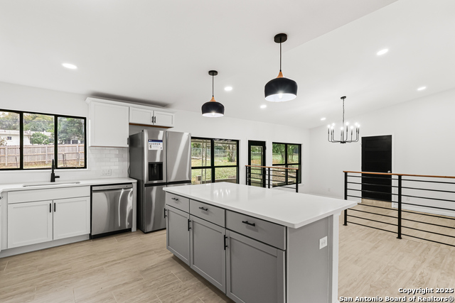 Image 7 of 31 For 728 Rittiman Rd