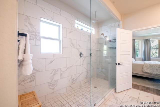 Image 26 of 57 For 2311 Castello