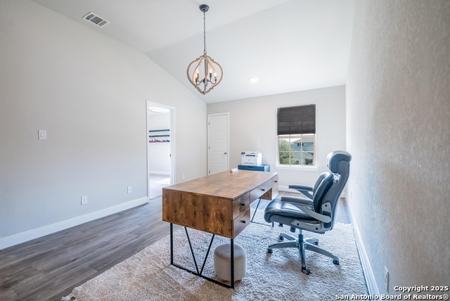 Image 29 of 57 For 2311 Castello