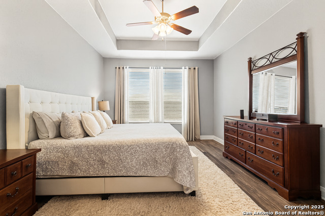 Image 13 of 22 For 2221 Sungate