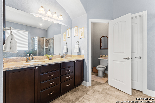 Image 14 of 22 For 2221 Sungate