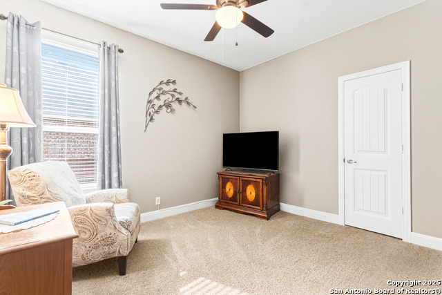 Image 18 of 22 For 2221 Sungate