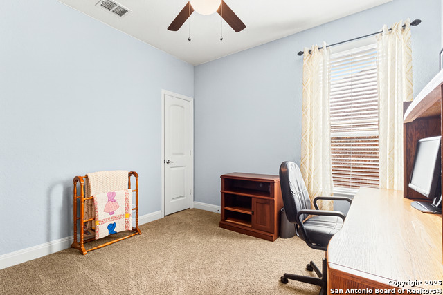 Image 19 of 22 For 2221 Sungate