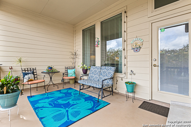 Image 20 of 22 For 2221 Sungate