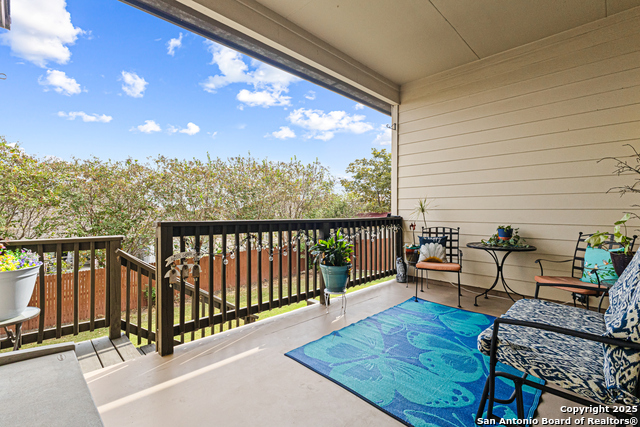 Image 21 of 22 For 2221 Sungate