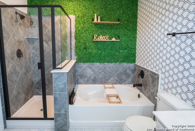 Image 8 of 8 For 11205 Amberina