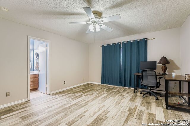 Image 13 of 24 For 8614 Cross Spring