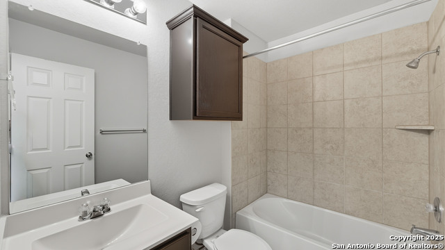 Image 23 of 35 For 2490 Lonesome Creek