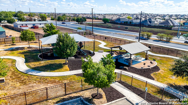 Image 34 of 35 For 2490 Lonesome Creek