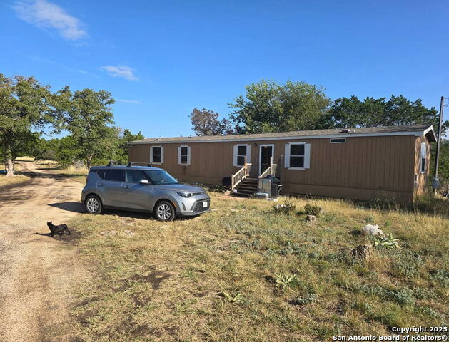 Image 2 of 13 For 325 Gabe Rd.