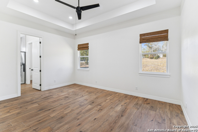 Image 19 of 46 For 5571 Eichman