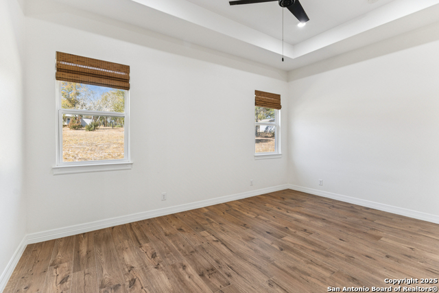 Image 20 of 46 For 5571 Eichman