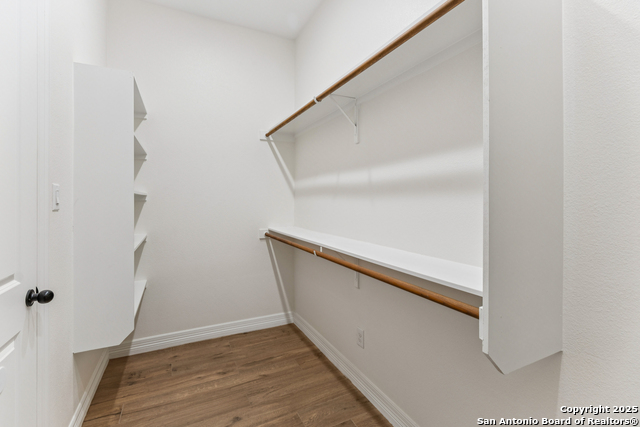 Image 22 of 46 For 5571 Eichman