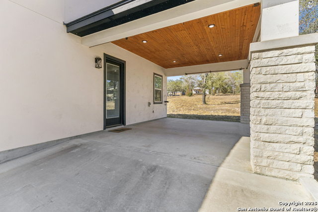 Image 30 of 46 For 5571 Eichman