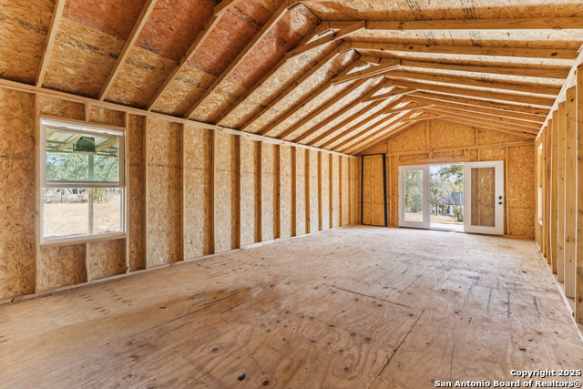 Image 37 of 46 For 5571 Eichman