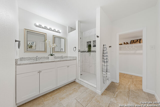 Image 3 of 40 For 2543 Mulberry W