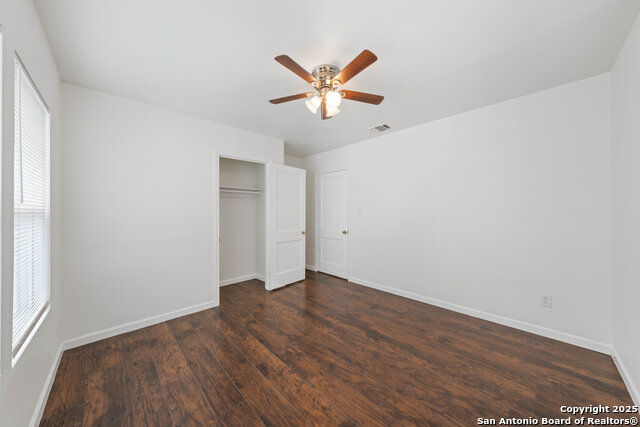 Image 33 of 40 For 2543 Mulberry W