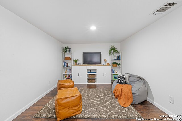 Image 4 of 40 For 2543 Mulberry W