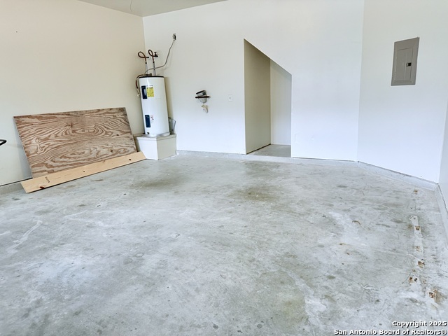 Image 37 of 38 For 6733 Riverwood